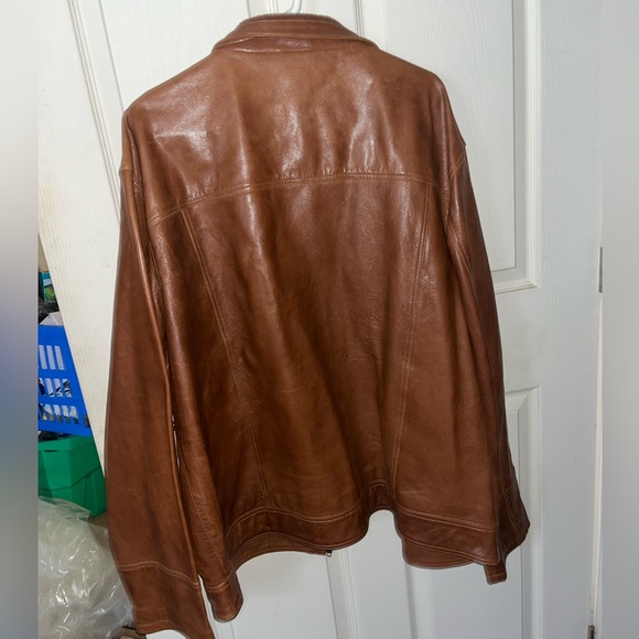 Danier leather jacket - Picture 3 of 3